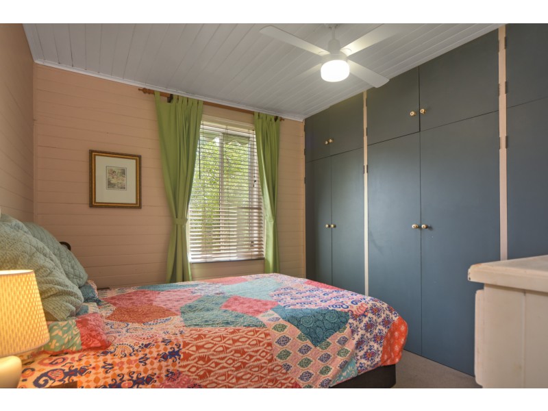 5 Leatham Avenue, Nowra NSW 2541
