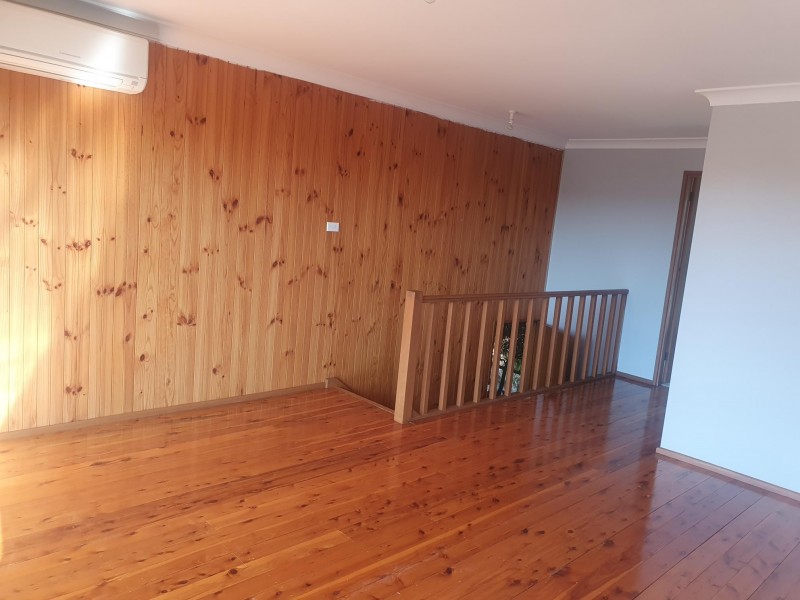 12 Jasmine Drive, Bomaderry NSW 2541