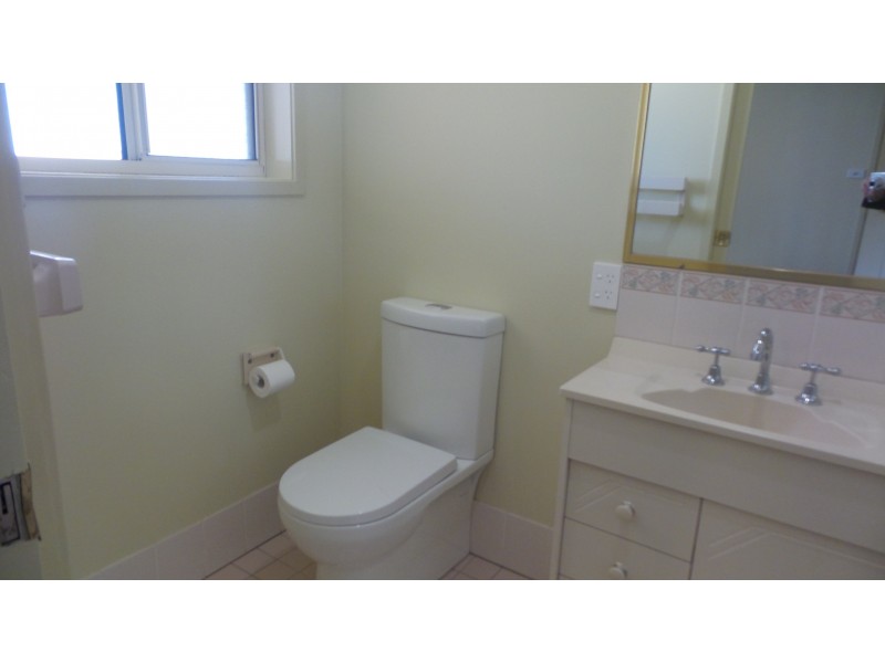 204 Yurunga Drive, North Nowra NSW 2541