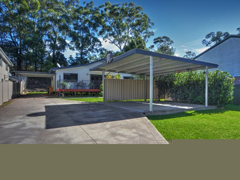 25 Fairview Crescent, Sussex Inlet NSW 2540