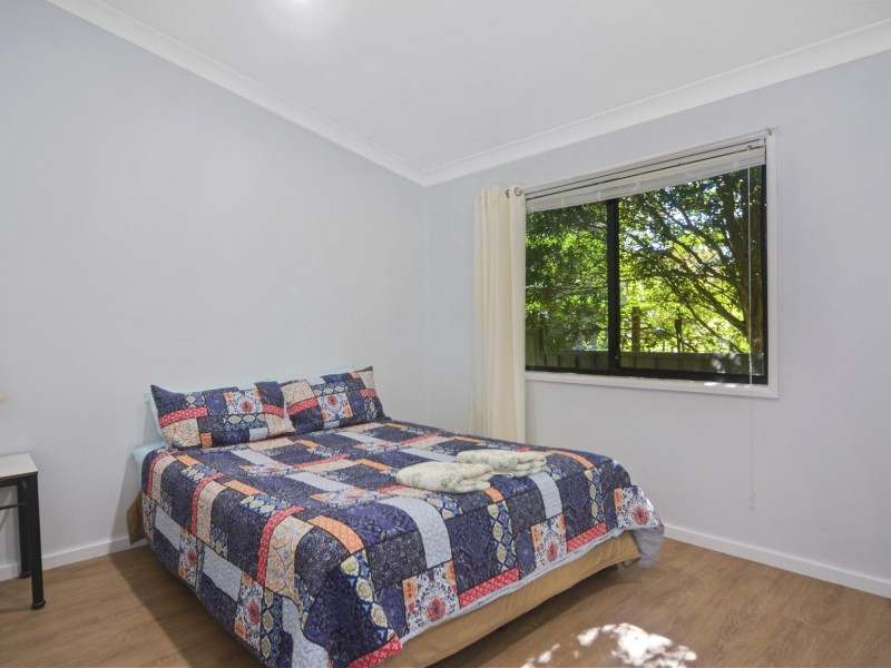 25 Fairview Crescent, Sussex Inlet NSW 2540