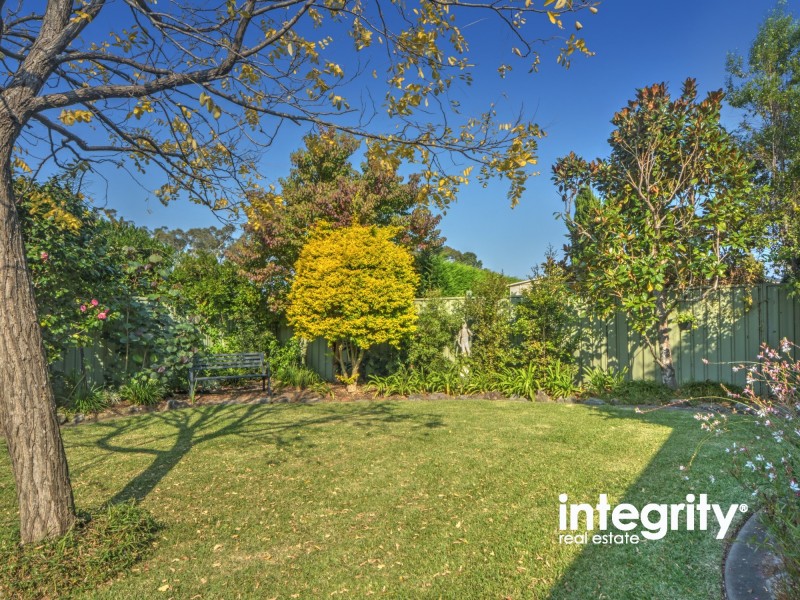 2 Chestnut Avenue, Bomaderry NSW 2541