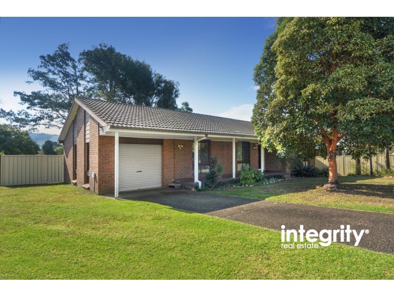 15 Yeovil Drive, Bomaderry NSW 2541