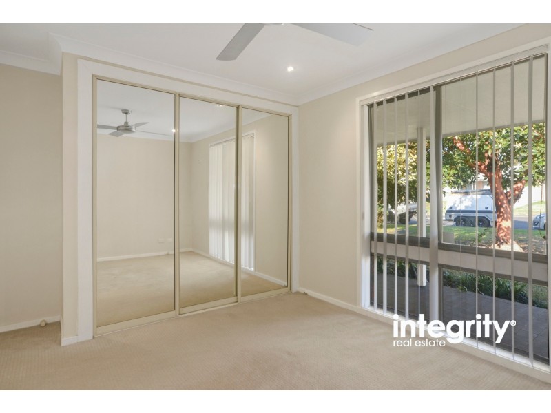 15 Yeovil Drive, Bomaderry NSW 2541