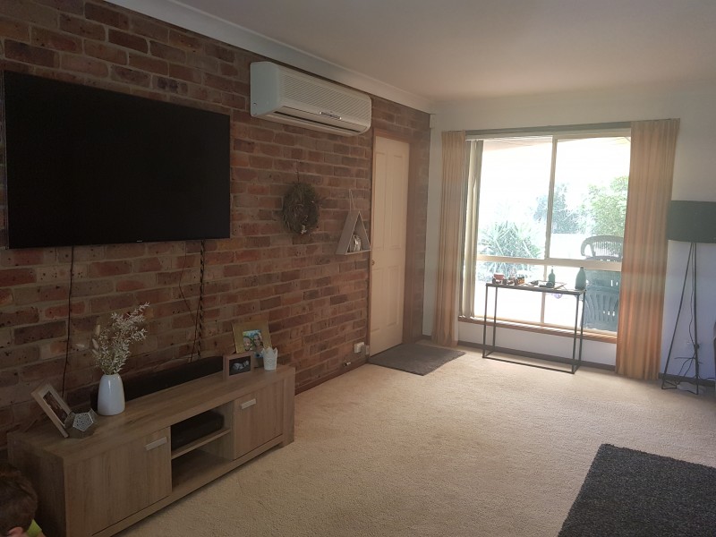 14 Regal Place, Bomaderry NSW 2541