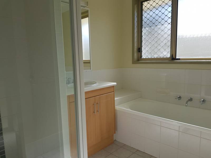 15 Blue Gum Way, North Nowra NSW 2541