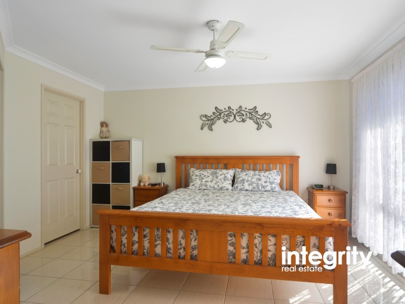 12 Warrigal Street, Nowra NSW 2541