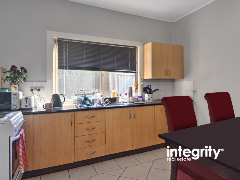 61 Wallace Street, Nowra NSW 2541