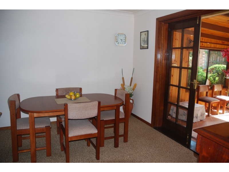 13 Farrelly Place, Bomaderry NSW 2541