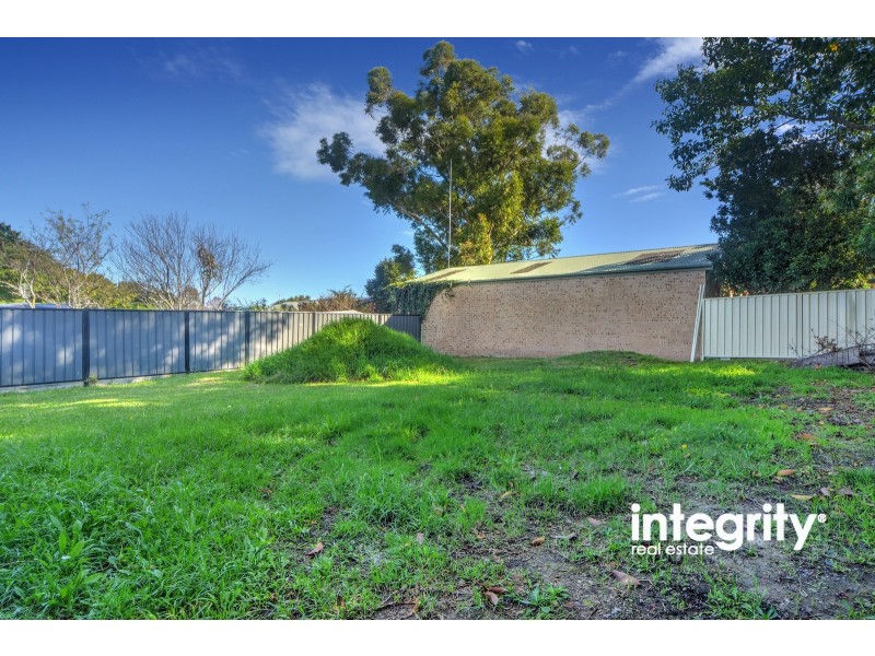5 Elizabeth Avenue, Nowra NSW 2541