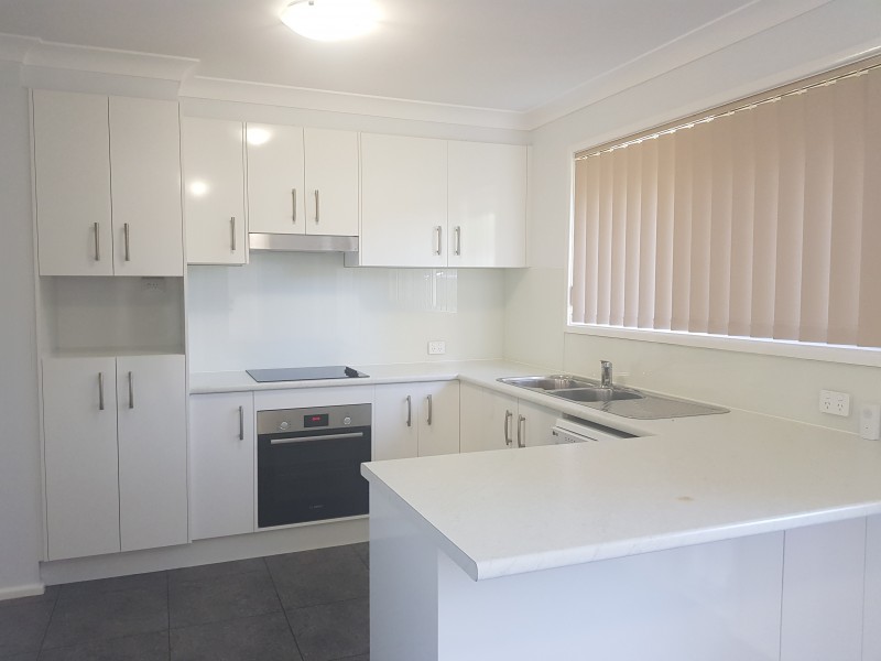 3/3 Brodie Close, Bomaderry NSW 2541