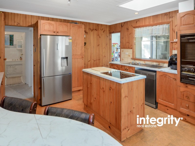 51 Page Avenue, North Nowra NSW 2541