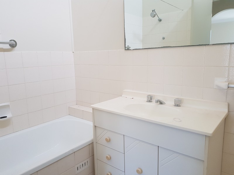 1/22 Dalwah Street, Bomaderry NSW 2541