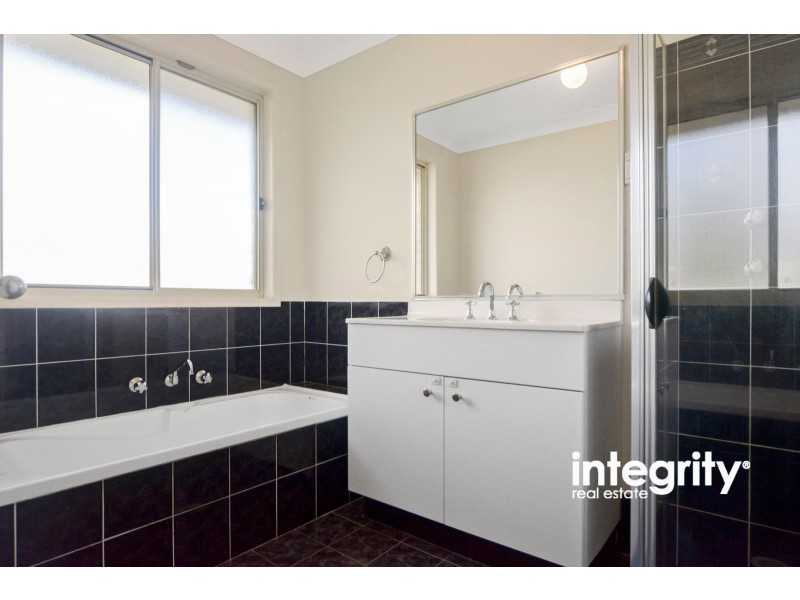 33 Golden Grove, Worrigee NSW 2540