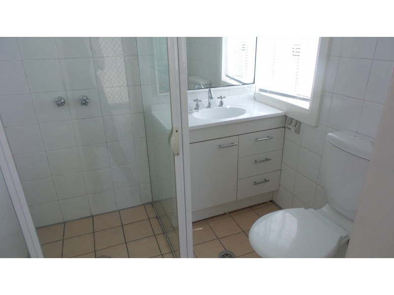 2/61 Wallace Street, Nowra NSW 2541