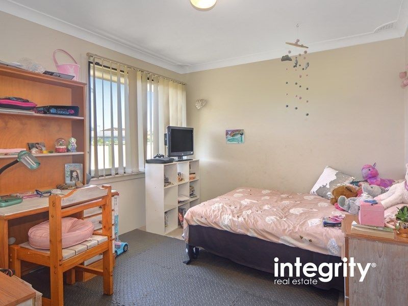2 Alfred Street, Bomaderry NSW 2541
