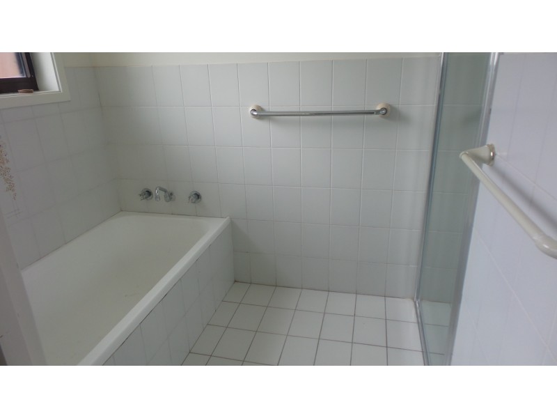 44 Peak Avenue, North Nowra NSW 2541