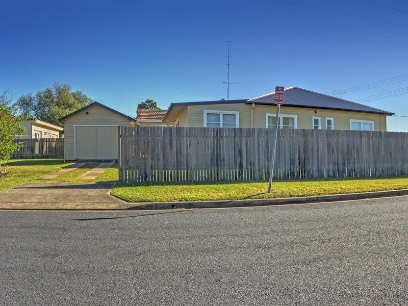 98 Jervis Street, Nowra NSW 2541