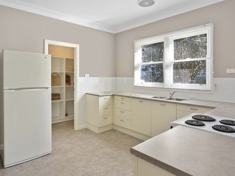 98 Jervis Street, Nowra NSW 2541