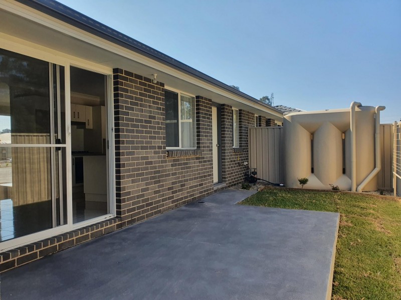 2/13 Evergreen Place, South Nowra NSW 2541