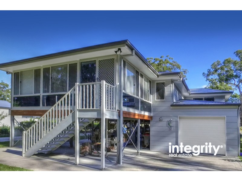 21 Fairview Crescent, Sussex Inlet NSW 2540