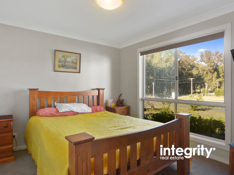 21 Fairview Crescent, Sussex Inlet NSW 2540