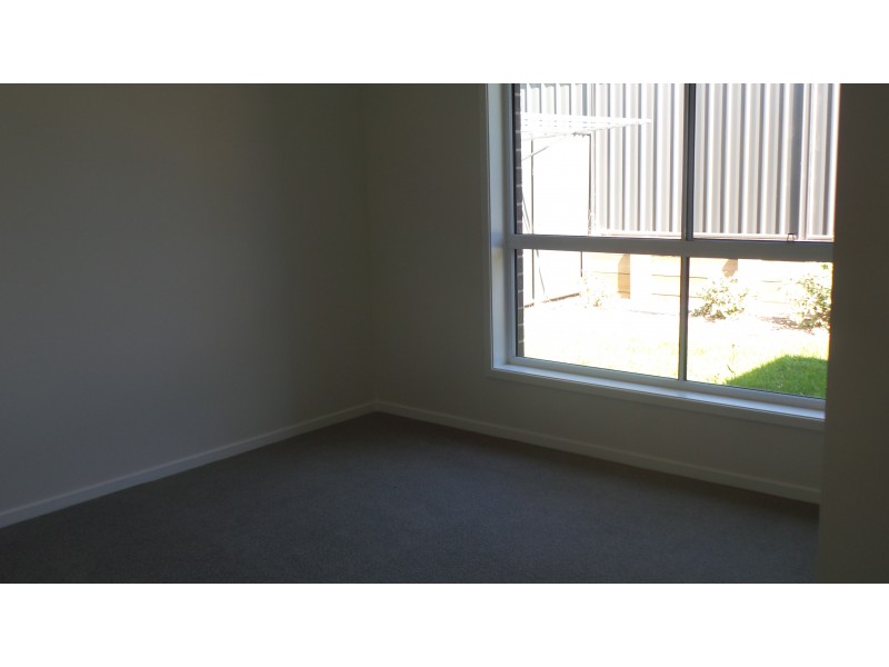 8/50 Isa Road, Worrigee NSW 2540