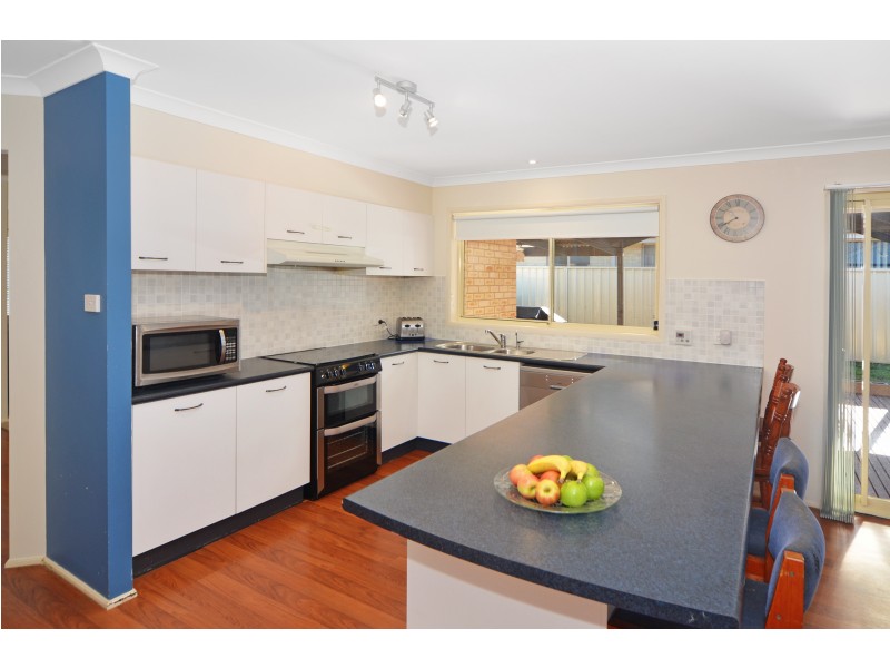 6 Golden Ash Close, Worrigee NSW 2540