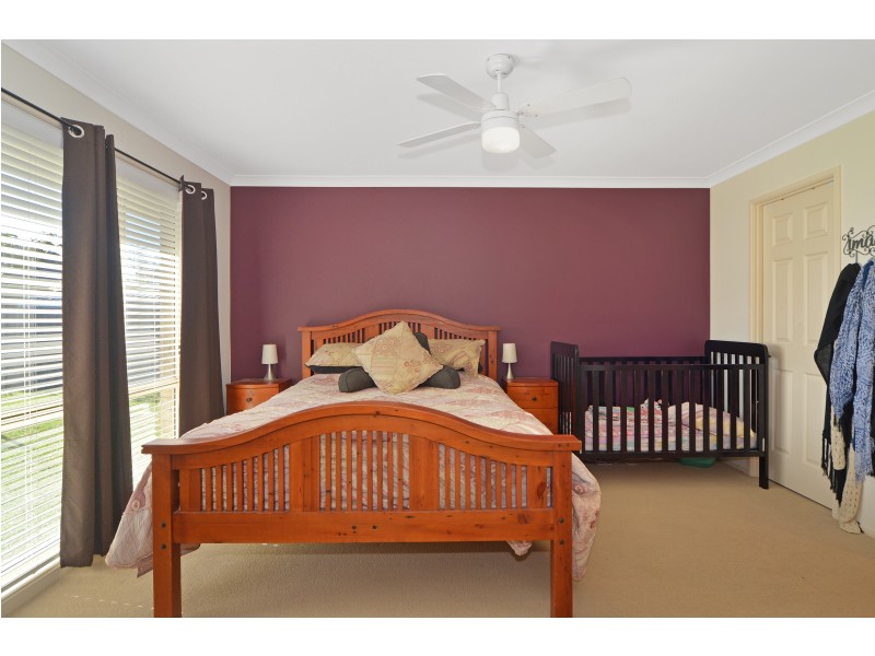 6 Golden Ash Close, Worrigee NSW 2540