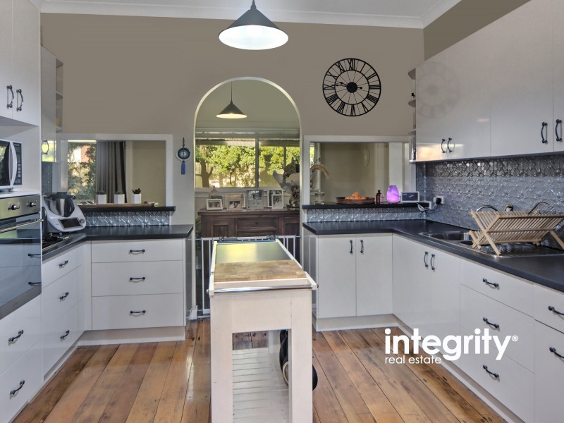 62 Albatross Road, Nowra NSW 2541