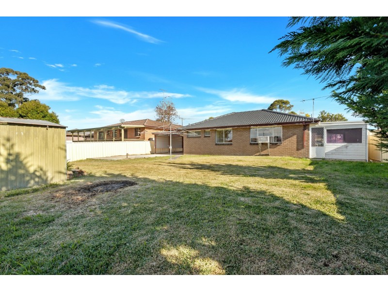 23 Allison Avenue, Nowra NSW 2541