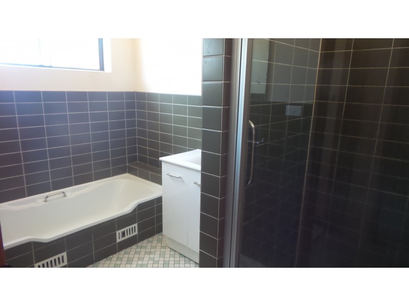 4/1A Anderson Avenue, Nowra NSW 2541