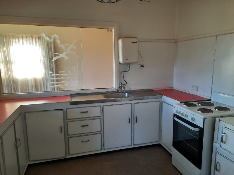 11 Osborne Street, Nowra NSW 2541