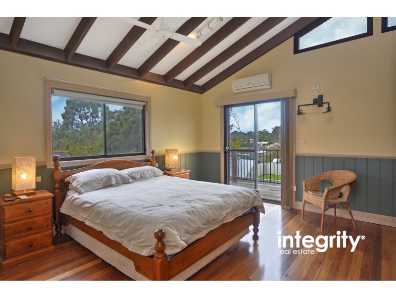 6 Lydon Crescent, West Nowra NSW 2541
