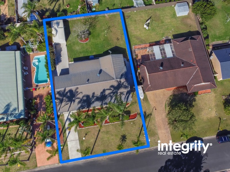 13 Cotton Palm Drive, North Nowra NSW 2541