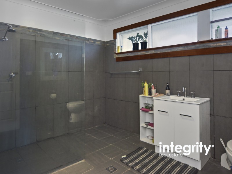 166 Wallace Street, Nowra NSW 2541