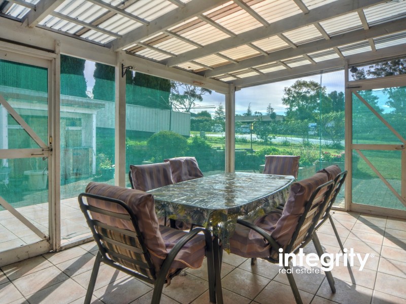 13 Beyeri Avenue, West Nowra NSW 2541