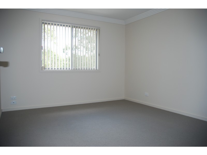 2/161-165 Illaroo Road, North Nowra NSW 2541