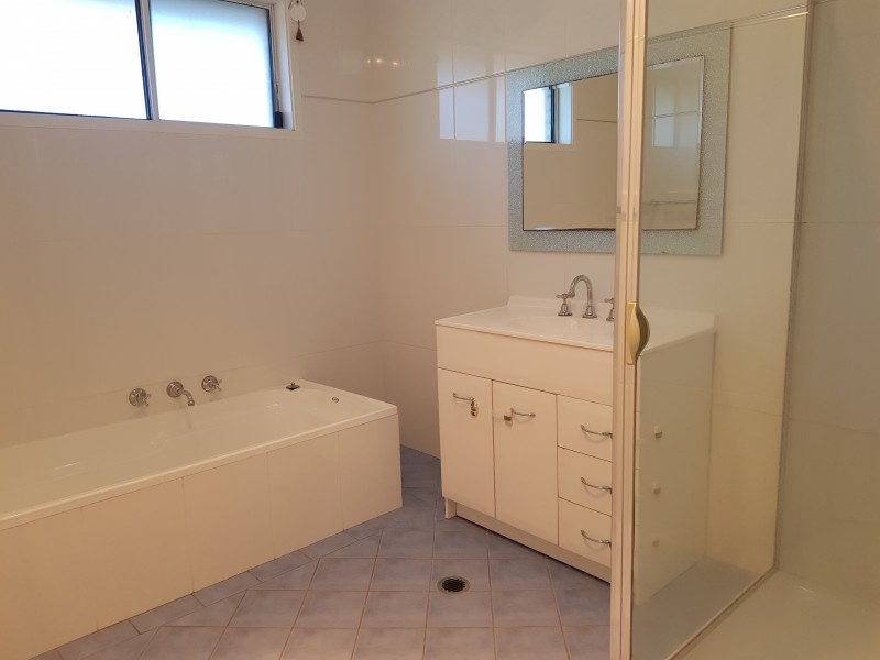 28 Dorothy Avenue, Basin View NSW 2540