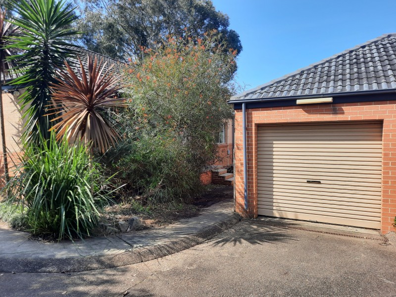20/33 Lynburn Avenue, Bomaderry NSW 2541