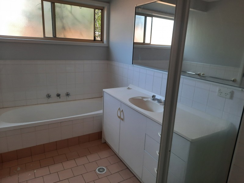 20/33 Lynburn Avenue, Bomaderry NSW 2541
