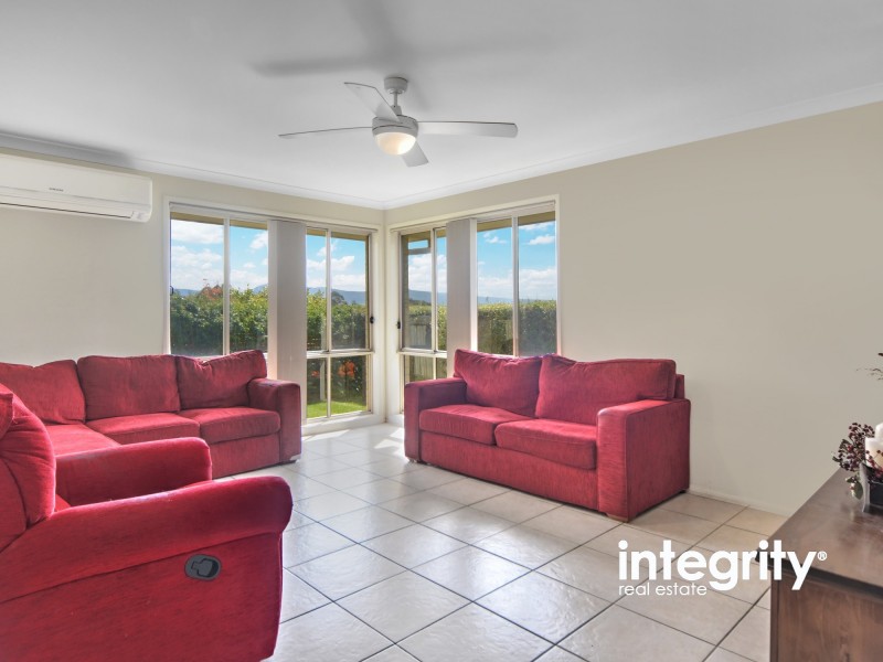 30 Carrington Park Drive, Nowra NSW 2541