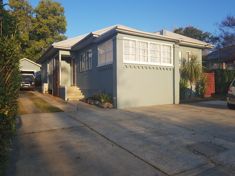 90 East Street, Nowra NSW 2541