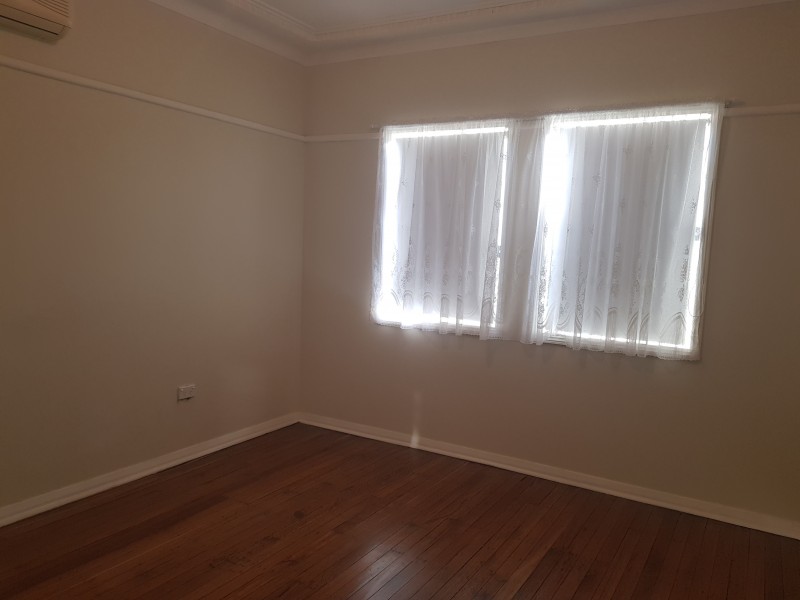 90 East Street, Nowra NSW 2541