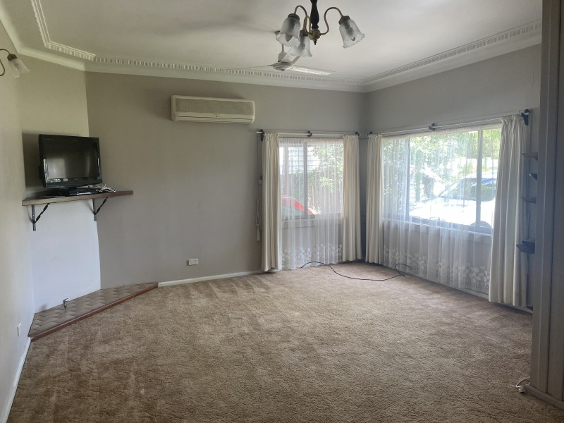 13 Morton Parade, Nowra NSW 2541