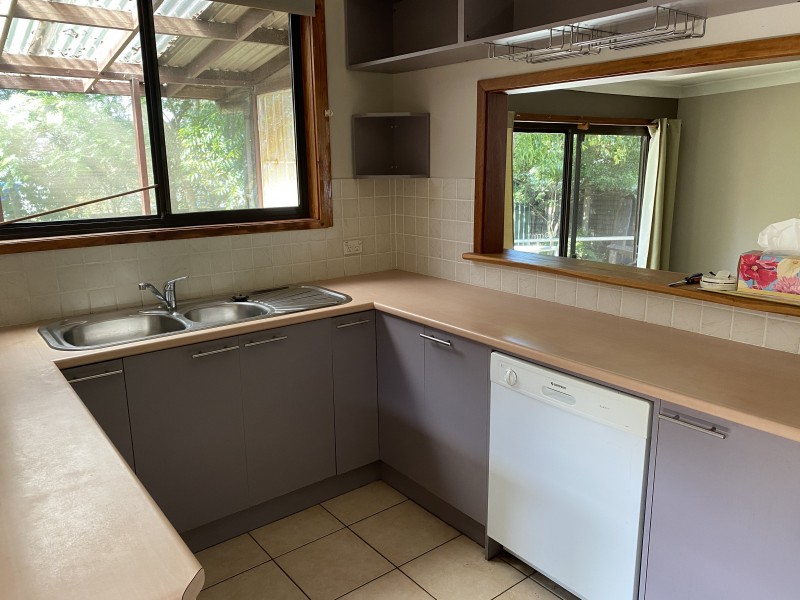 13 Morton Parade, Nowra NSW 2541