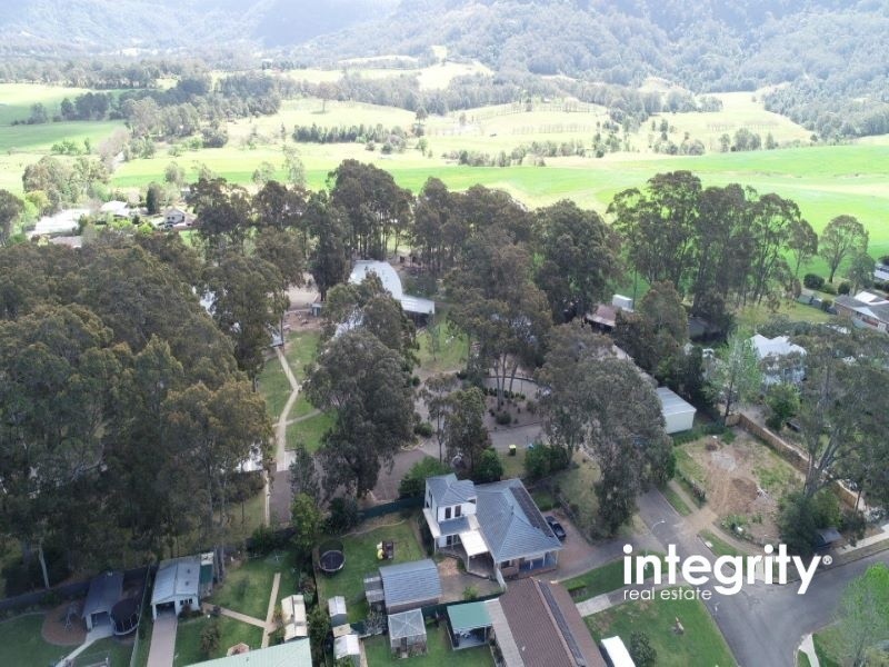 8 Kalinga Street, Cambewarra Village NSW 2540