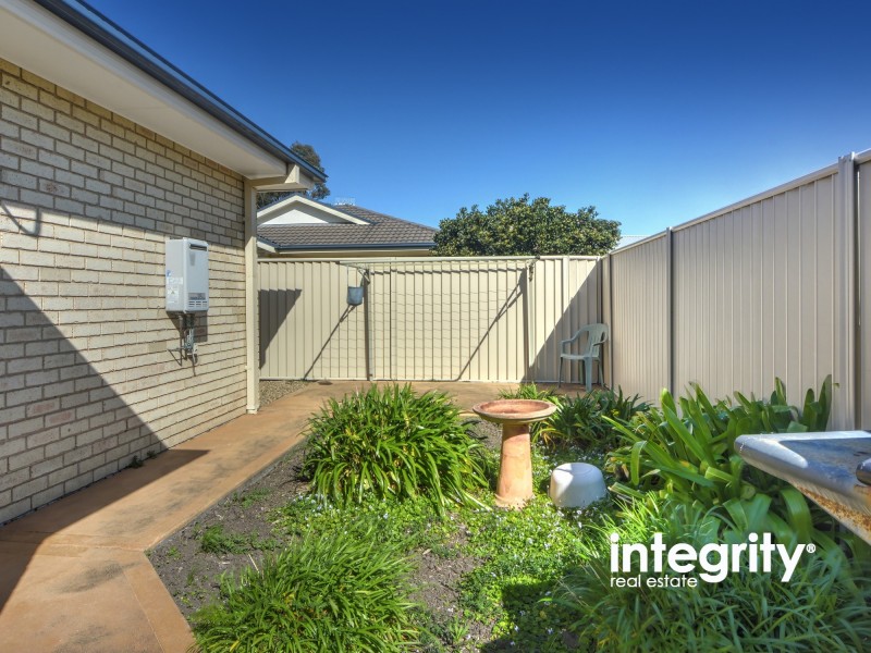 2/7 Kaross Close, South Nowra NSW 2541