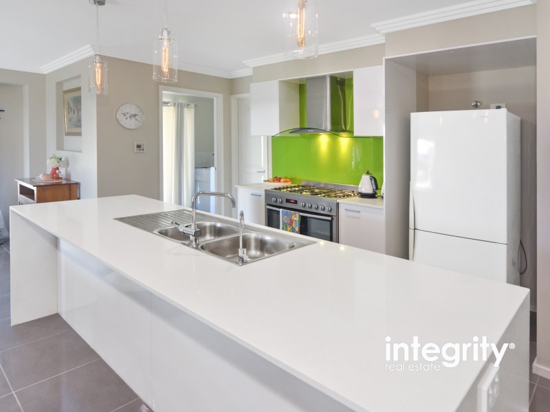 1 Bowerbird Street, South Nowra NSW 2541