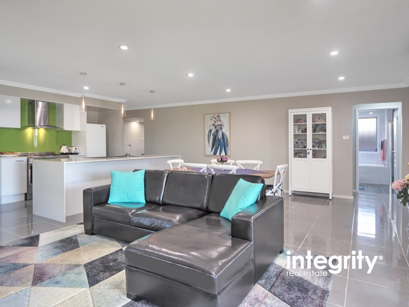 1 Bowerbird Street, South Nowra NSW 2541